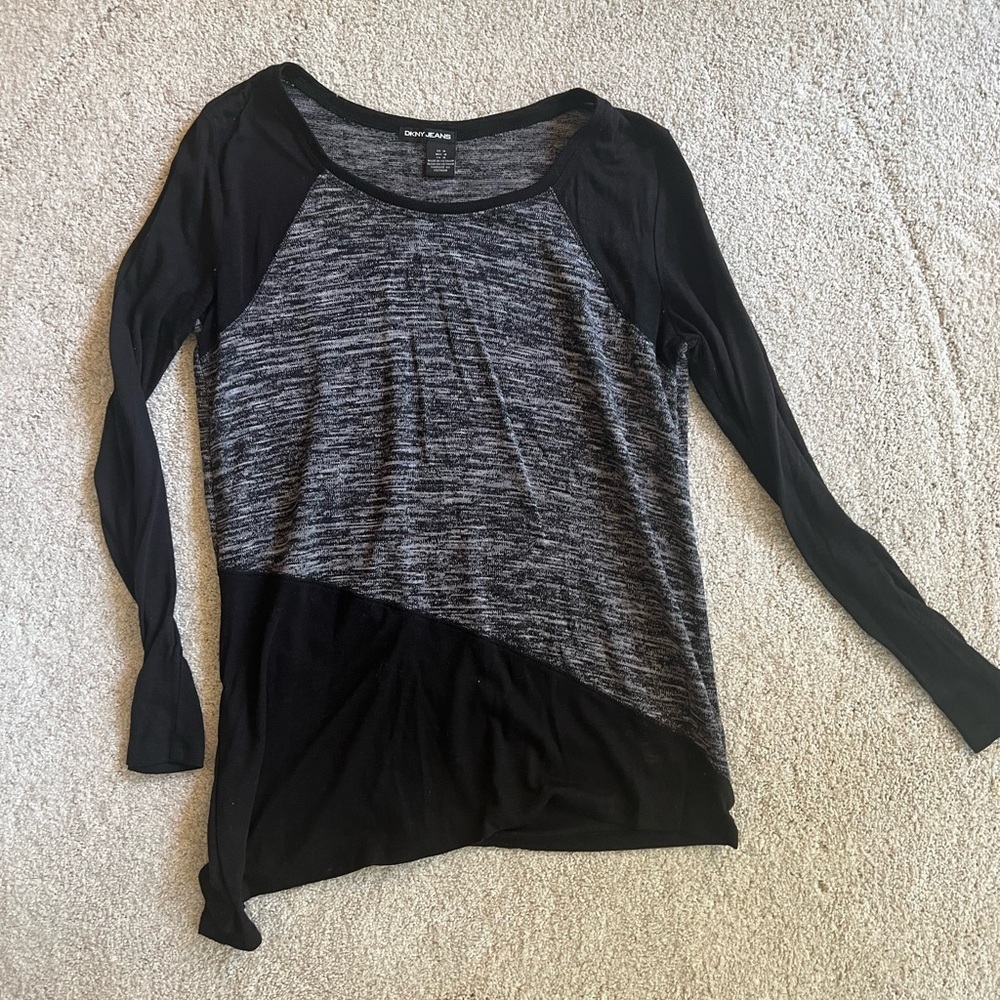 Dkny Gray Asymmetrical Long Sleeve Tee